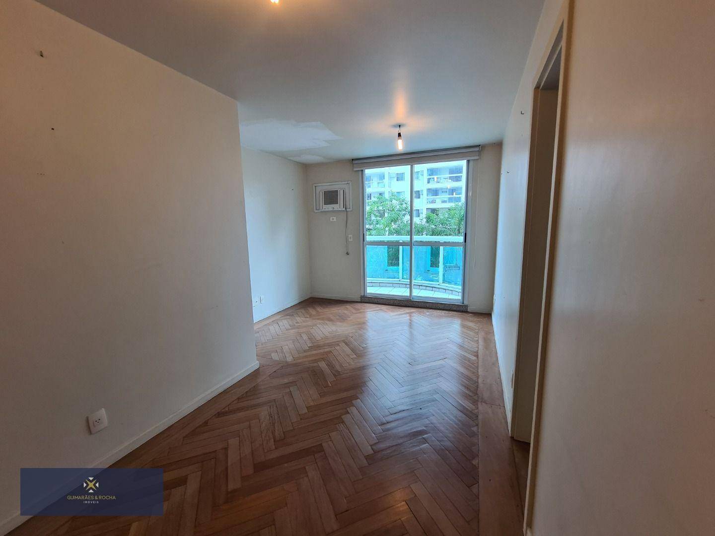 Apartamento à venda com 4 quartos, 222m² - Foto 10