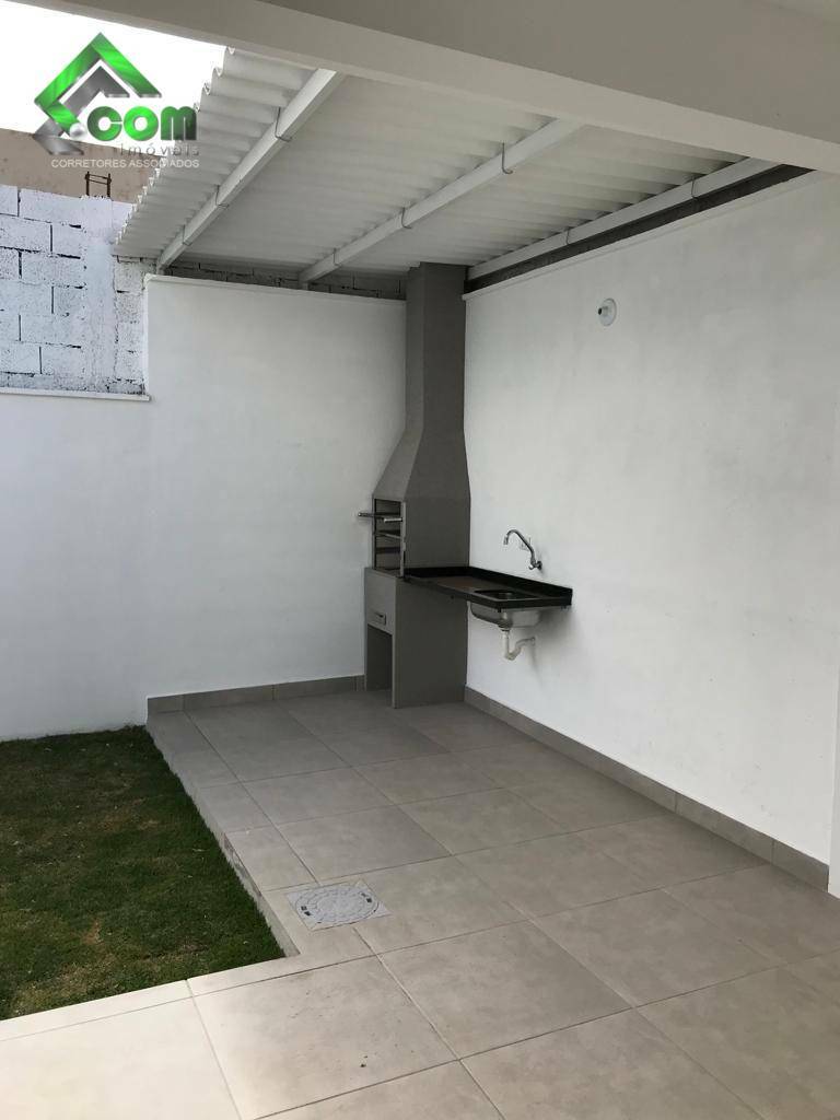 Casa à venda com 3 quartos, 99m² - Foto 10