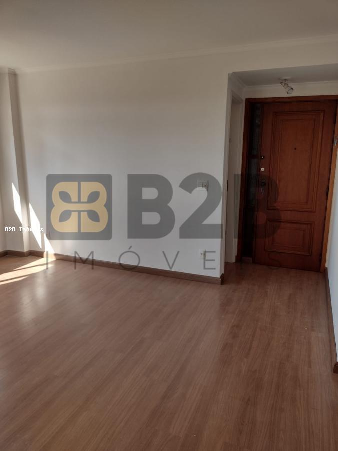 Apartamento à venda com 3 quartos, 128m² - Foto 3