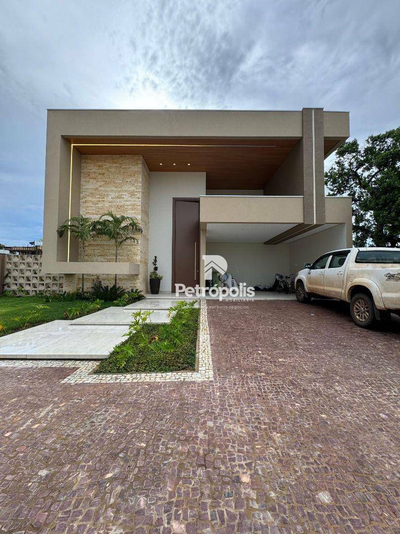 Casa de Condomínio à venda com 3 quartos, 240m² - Foto 3