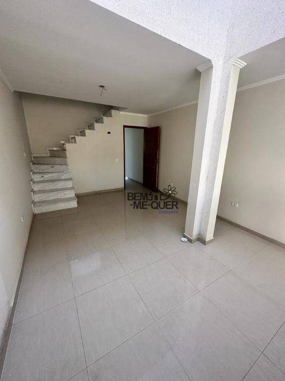 Sobrado à venda e aluguel com 3 quartos, 170m² - Foto 1