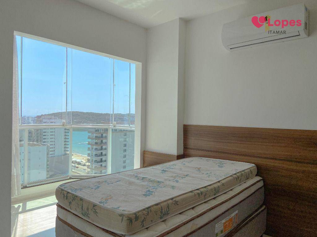 Apartamento para alugar com 3 quartos, 157m² - Foto 12