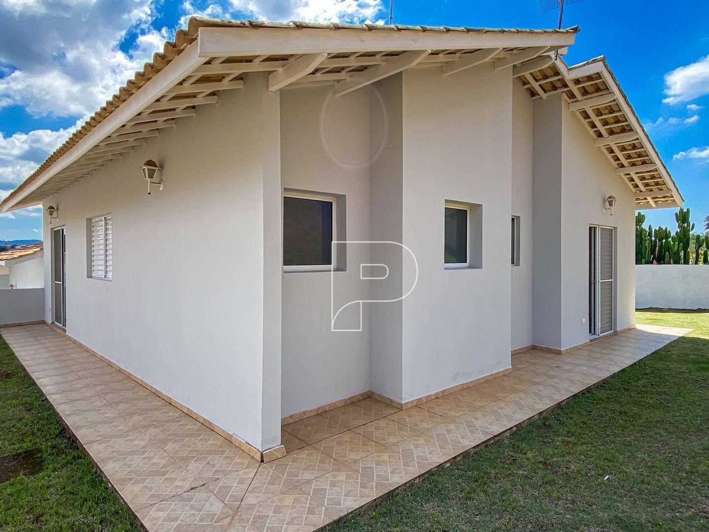 Casa de Condomínio para alugar com 4 quartos, 200m² - Foto 31