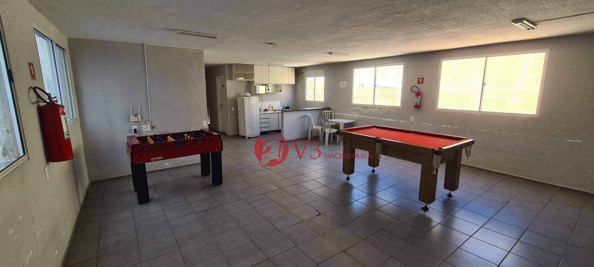 Apartamento à venda com 2 quartos, 40m² - Foto 17