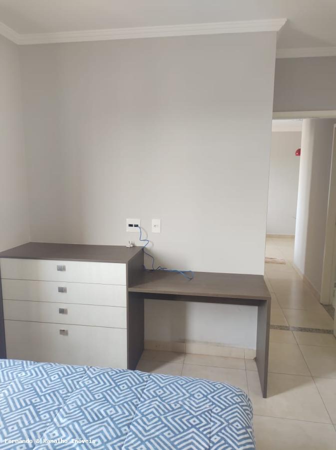 Apartamento à venda com 2 quartos, 60m² - Foto 7