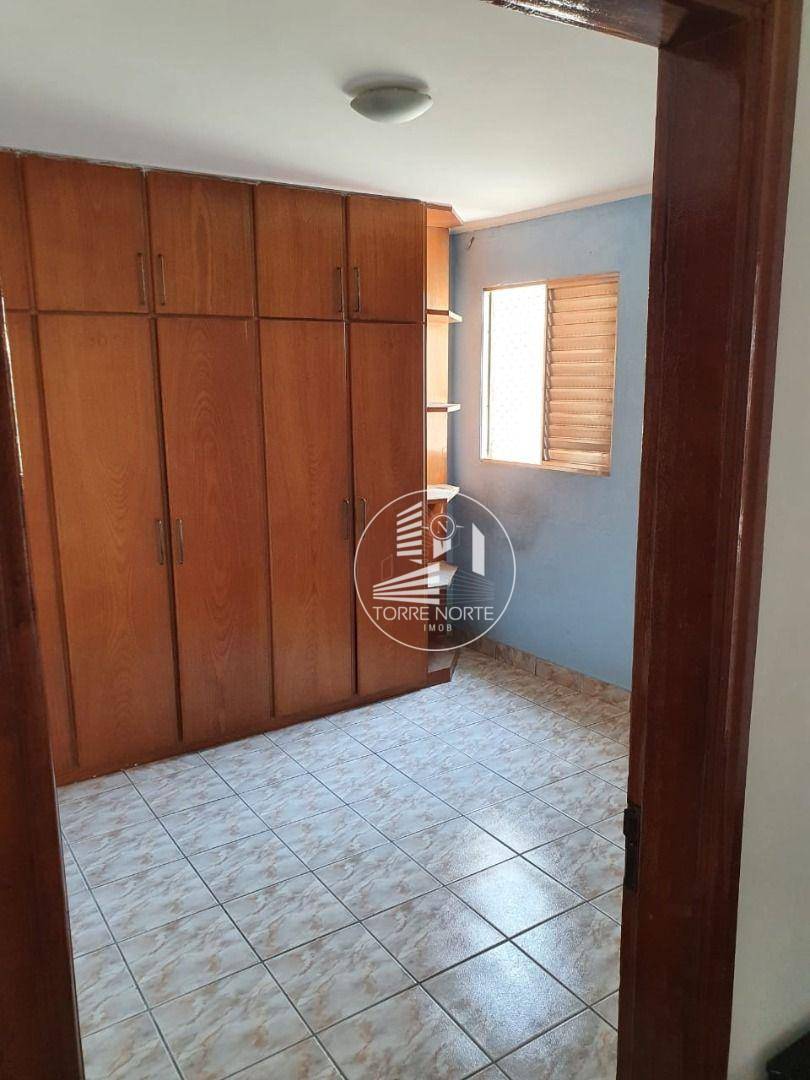 Apartamento à venda com 2 quartos, 90m² - Foto 11