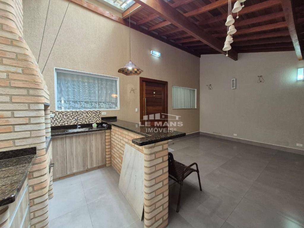 Casa à venda com 3 quartos, 110m² - Foto 3