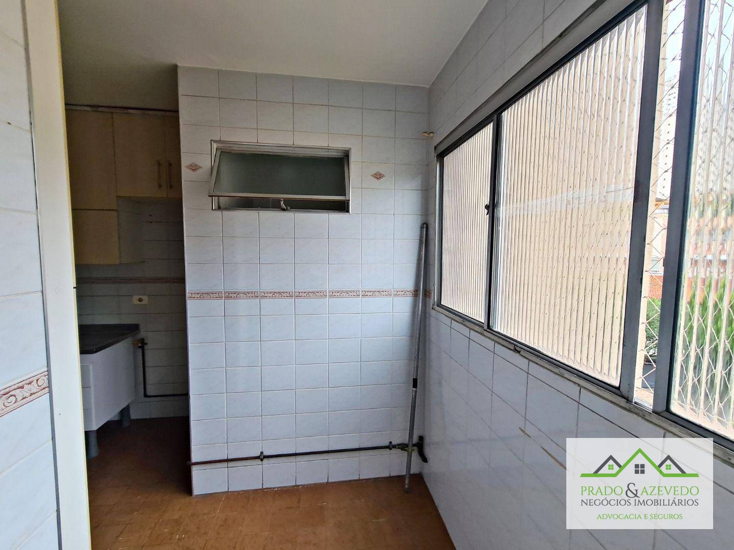 Apartamento à venda com 2 quartos, 72m² - Foto 9