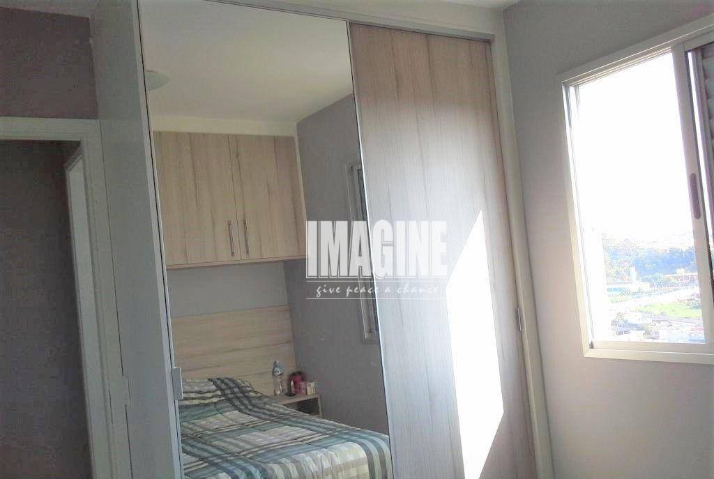 Apartamento à venda com 2 quartos, 48m² - Foto 5