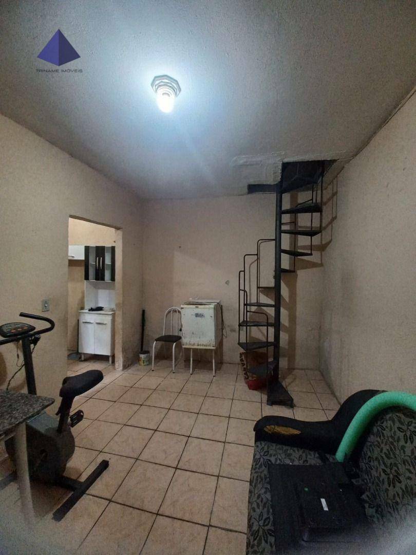 Sobrado à venda com 4 quartos, 140m² - Foto 4