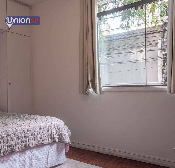 Apartamento à venda com 1 quarto, 65m² - Foto 4