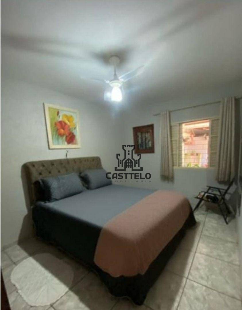 Casa à venda com 3 quartos, 200m² - Foto 6