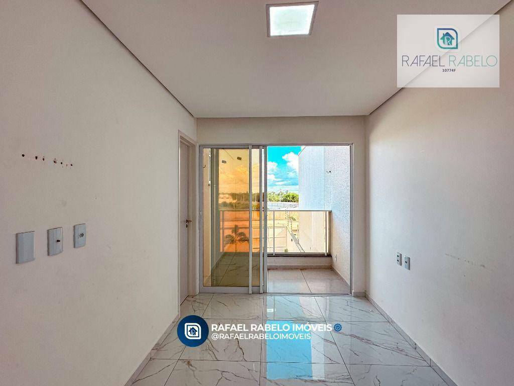 Casa à venda com 4 quartos, 120m² - Foto 16