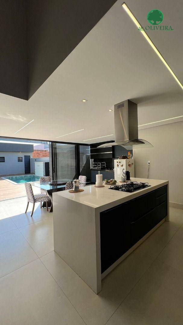 Casa de Condomínio à venda com 3 quartos, 209m² - Foto 6