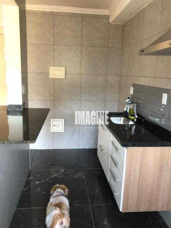 Apartamento à venda com 2 quartos, 46m² - Foto 13