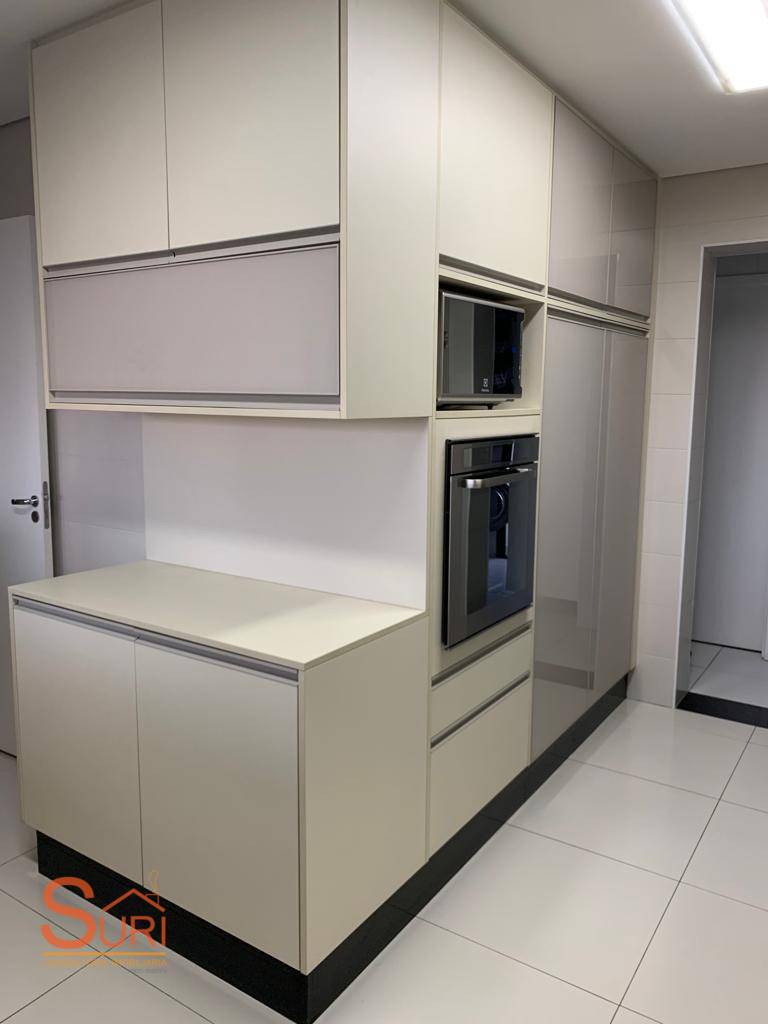 Apartamento à venda com 3 quartos, 200m² - Foto 31