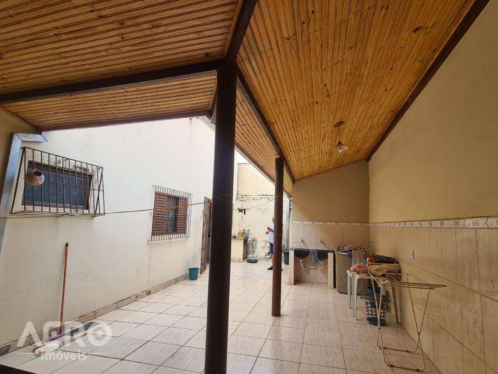 Casa de Condomínio à venda com 3 quartos, 156m² - Foto 29