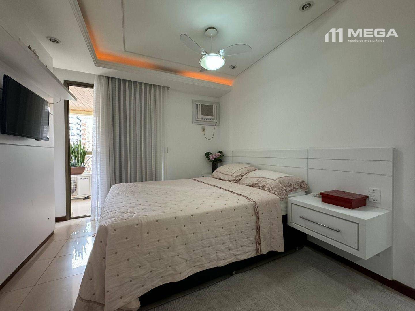 Apartamento à venda com 3 quartos, 130m² - Foto 15