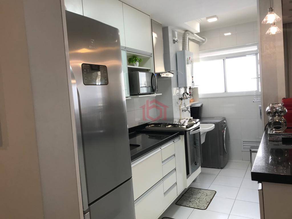 Apartamento à venda com 2 quartos, 68m² - Foto 5