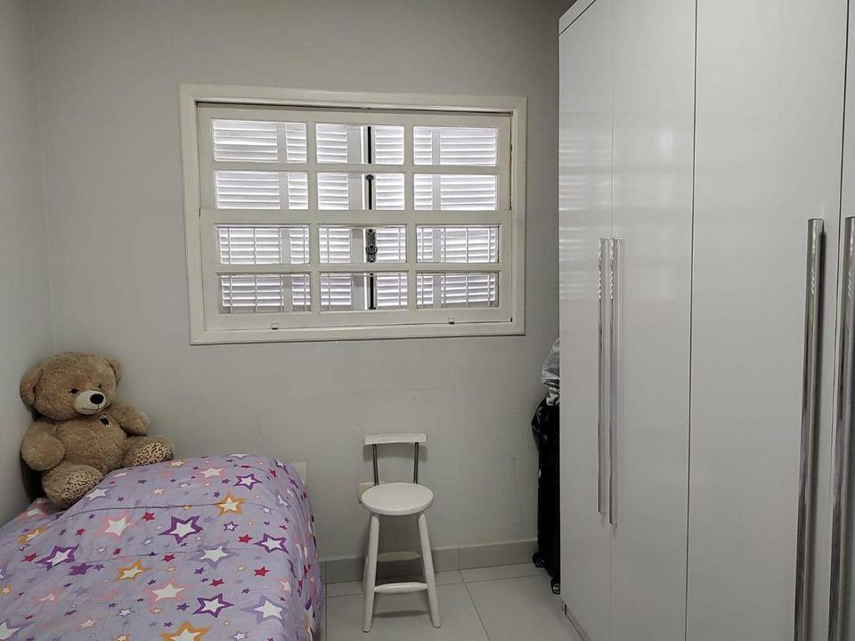 Casa à venda com 3 quartos, 102m² - Foto 4