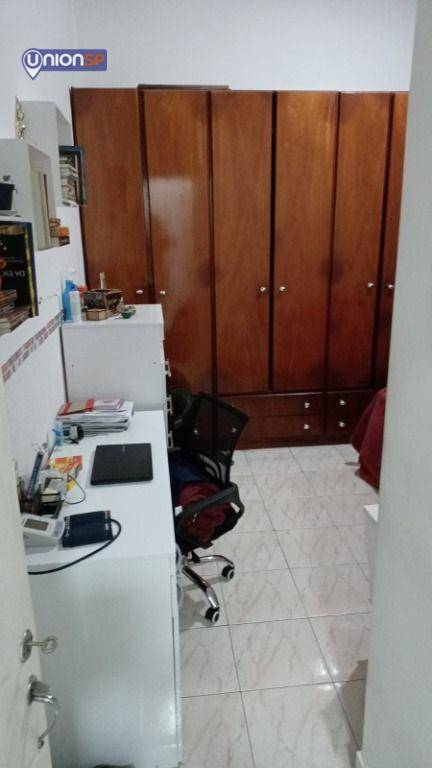 Apartamento à venda com 2 quartos, 76m² - Foto 11