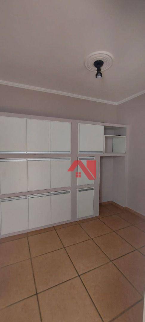 Casa à venda com 3 quartos, 180m² - Foto 17