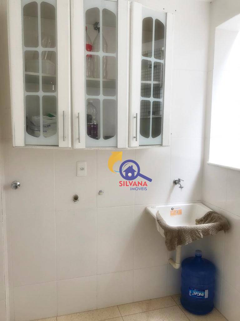 Apartamento para alugar com 2 quartos, 65m² - Foto 9