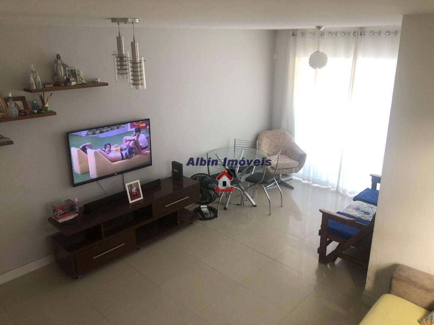 Casa à venda com 3 quartos, 131m² - Foto 8