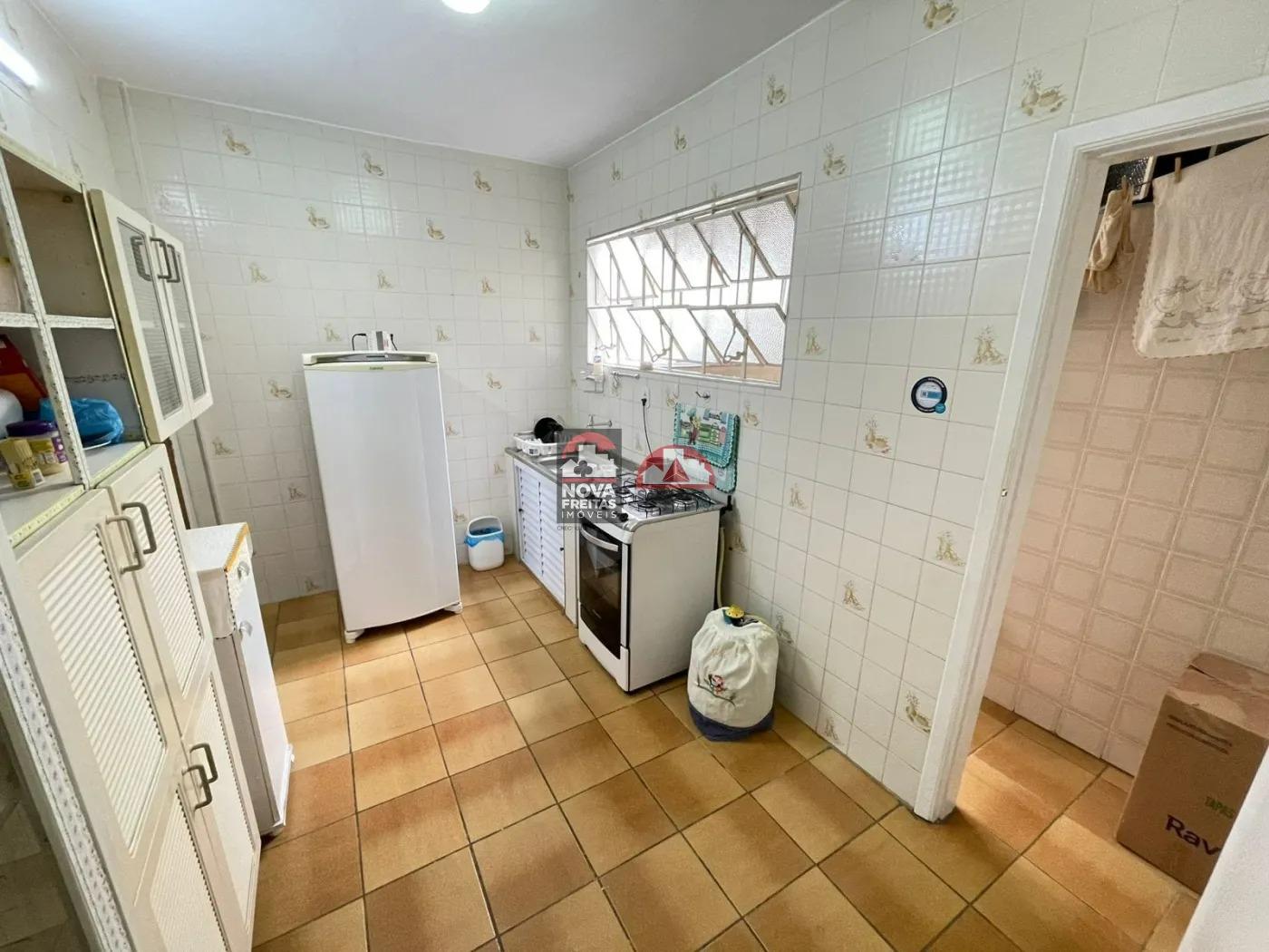 Apartamento à venda com 2 quartos, 75m² - Foto 5