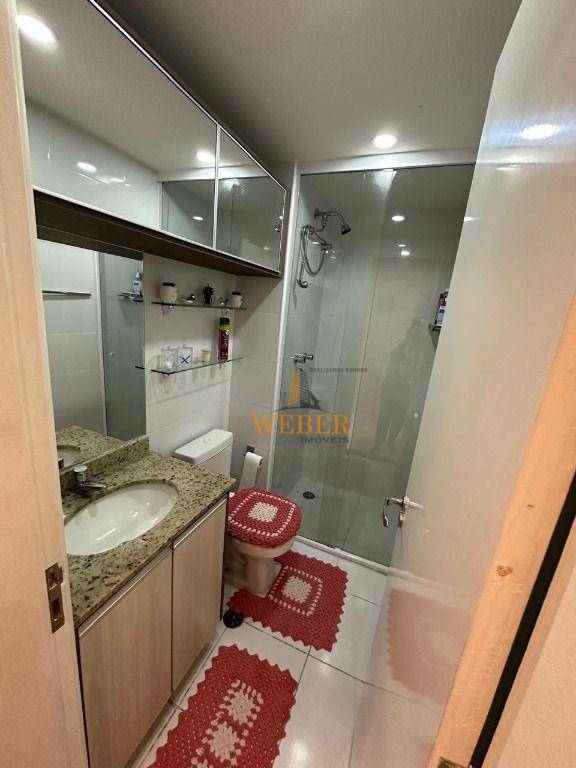 Apartamento à venda com 3 quartos, 73m² - Foto 41