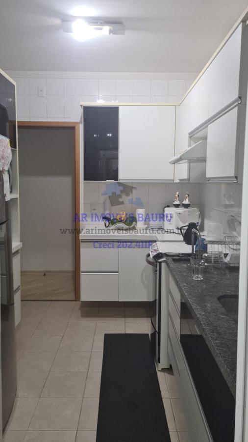 Apartamento à venda com 3 quartos, 81m² - Foto 5