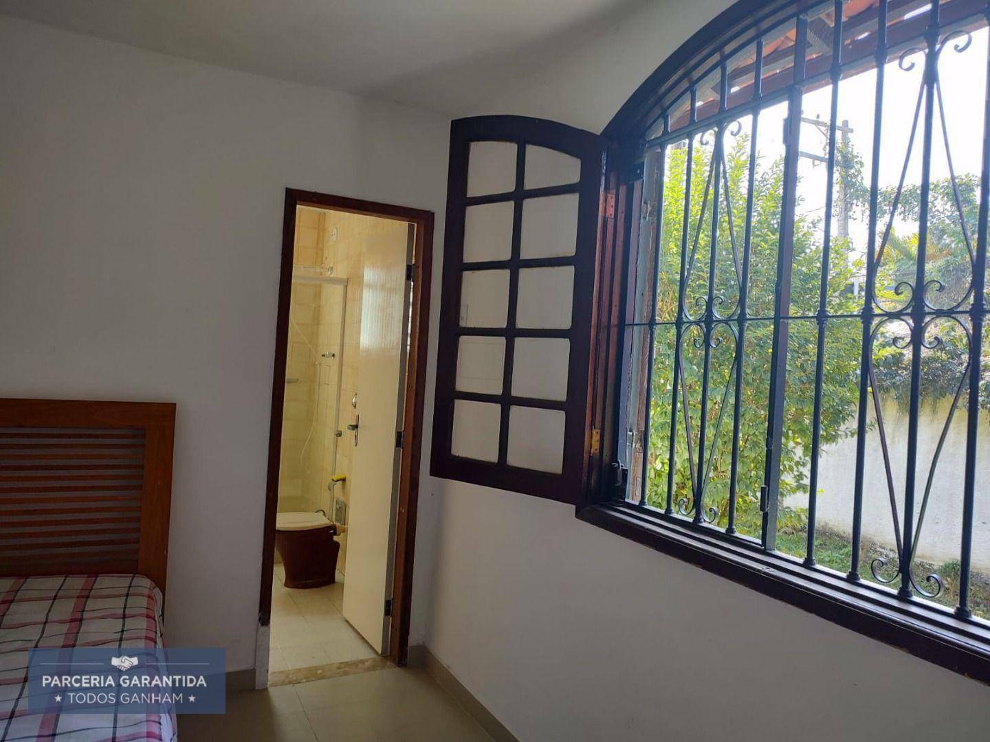 Casa para alugar com 3 quartos, 100m² - Foto 14