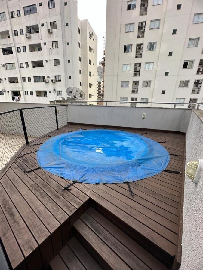 Apartamento para alugar com 3 quartos, 320m² - Foto 20