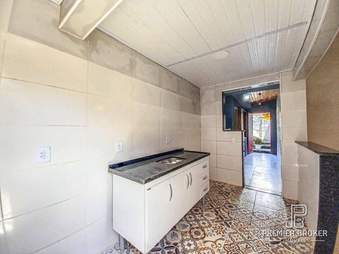 Casa à venda com 3 quartos, 100m² - Foto 11