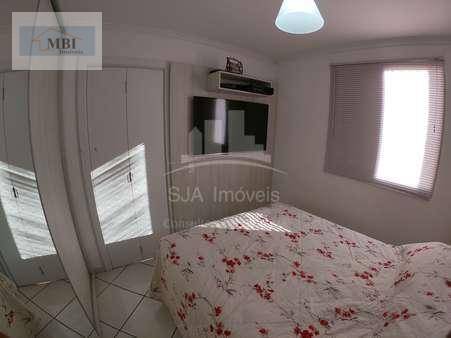 Apartamento à venda com 2 quartos, 56m² - Foto 2