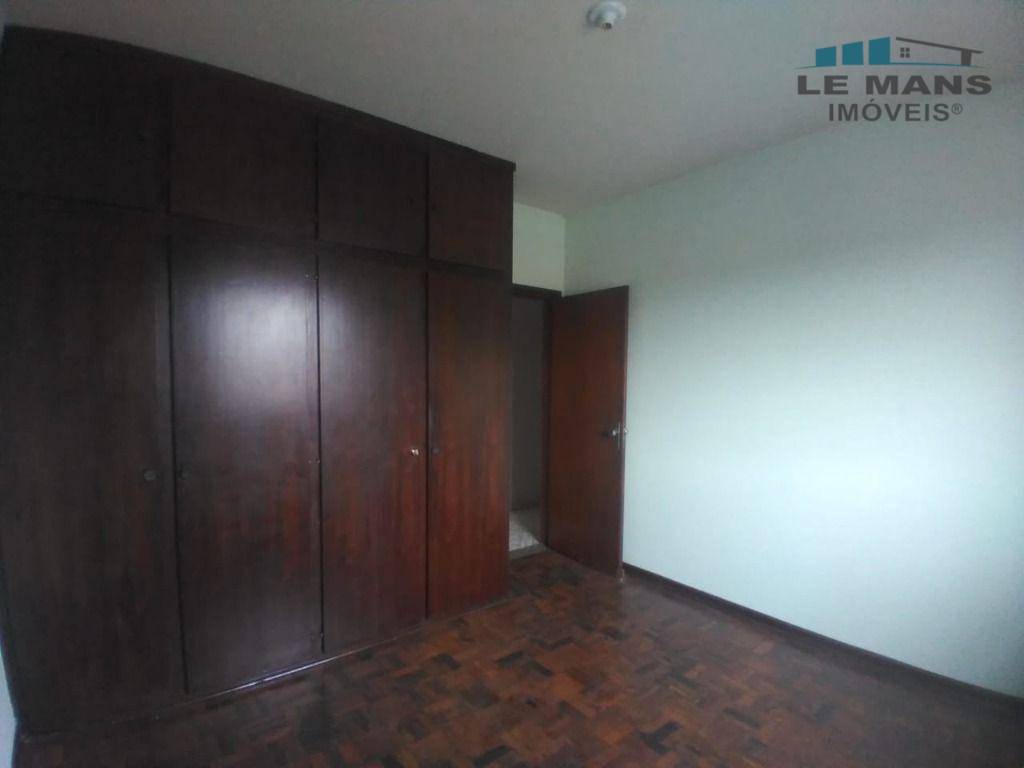 Casa à venda com 3 quartos, 195m² - Foto 8