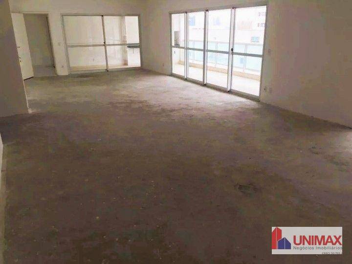 Apartamento à venda com 3 quartos, 243m² - Foto 3