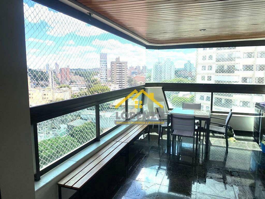 Apartamento à venda com 3 quartos, 225m² - Foto 2