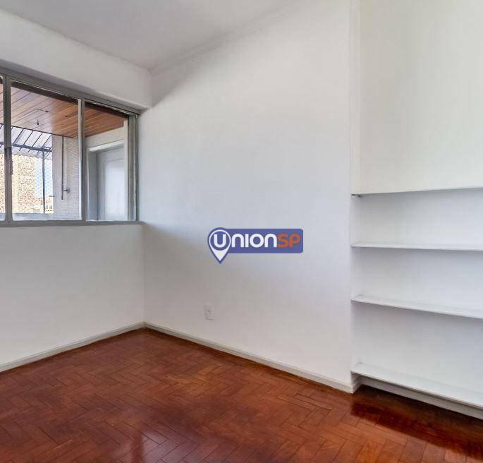 Apartamento à venda com 2 quartos, 74m² - Foto 4