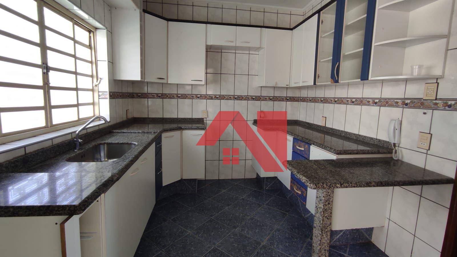 Sobrado à venda com 3 quartos, 214m² - Foto 8