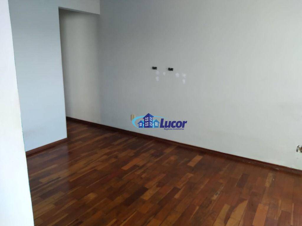 Apartamento à venda com 2 quartos, 60m² - Foto 13