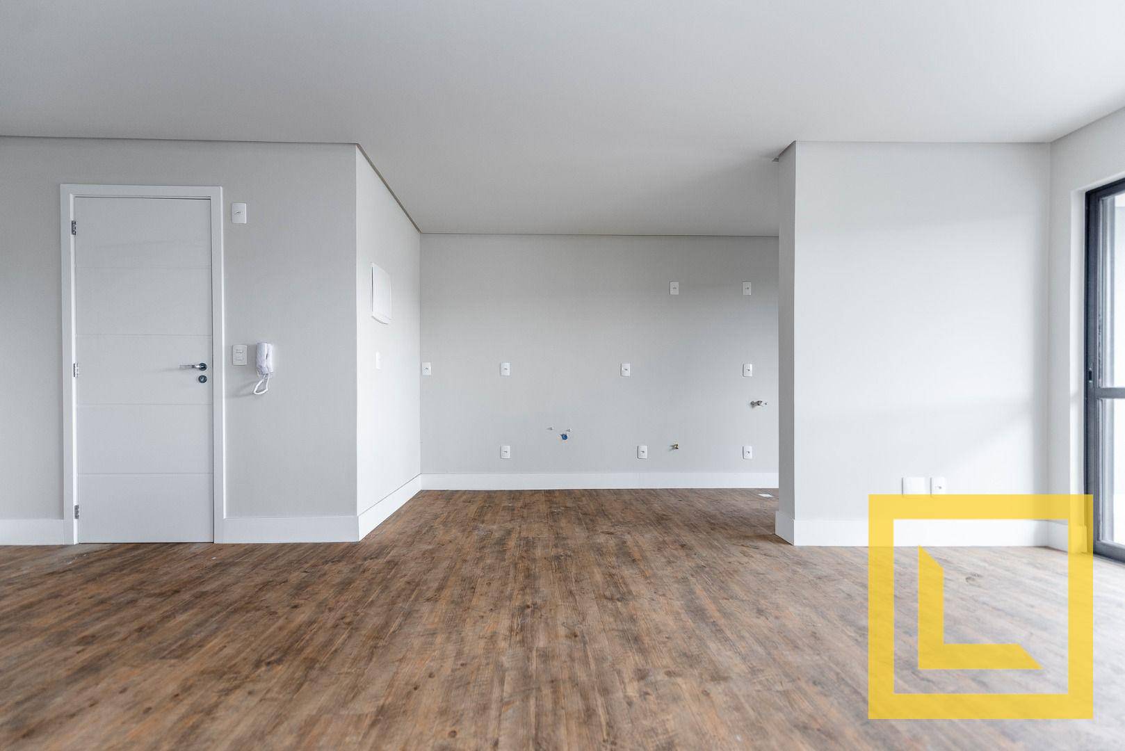 Apartamento à venda com 2 quartos, 71m² - Foto 4