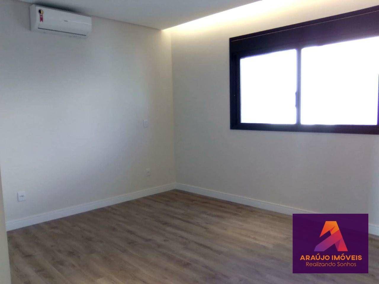 Casa à venda com 4 quartos, 400m² - Foto 58