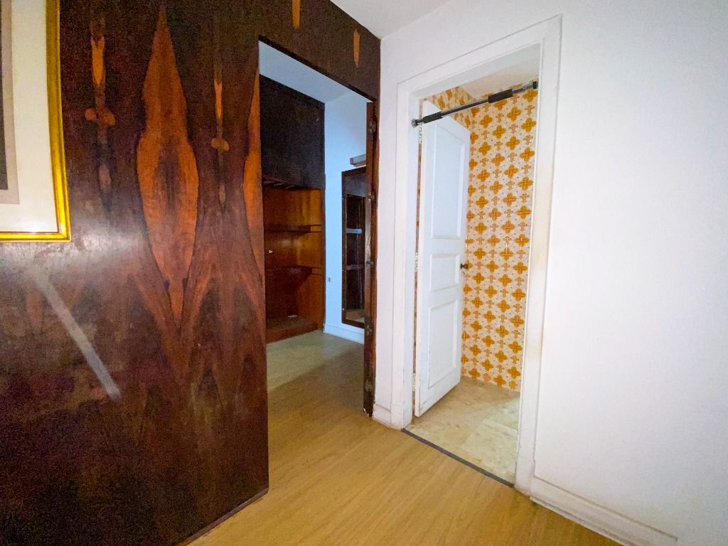 Apartamento à venda com 3 quartos, 280m² - Foto 15