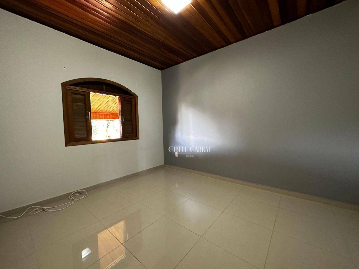 Chácara à venda e aluguel com 3 quartos, 250m² - Foto 13