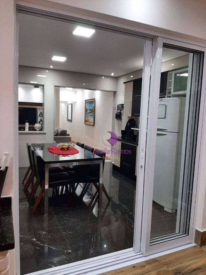 Sobrado à venda e aluguel com 3 quartos, 200m² - Foto 12