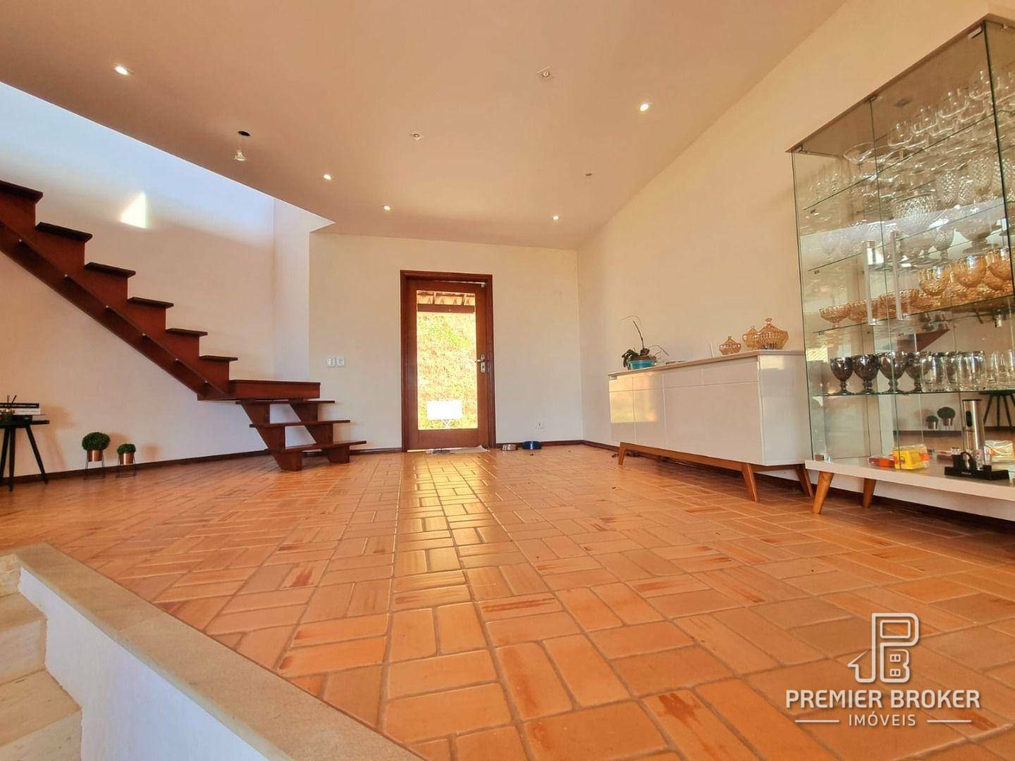 Casa à venda com 4 quartos, 600m² - Foto 17