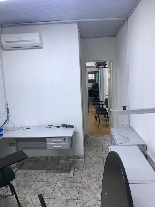 Casa à venda com 2 quartos, 146m² - Foto 12