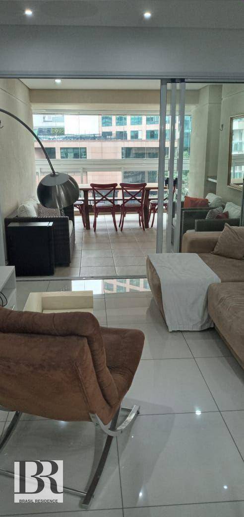 Apartamento para alugar com 2 quartos, 98m² - Foto 35