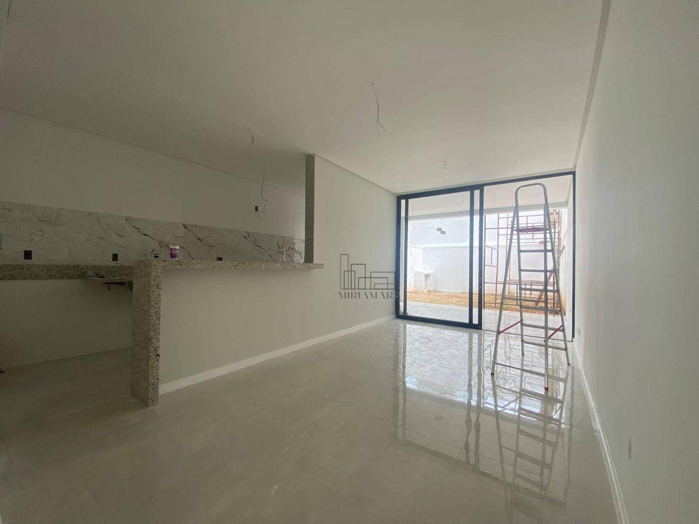 Casa à venda com 3 quartos, 175m² - Foto 6